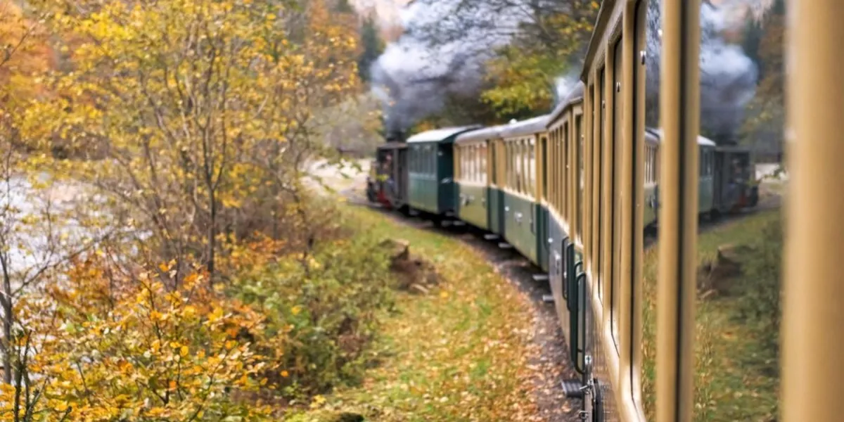 Reasons To Explore Eastern Canada By Train