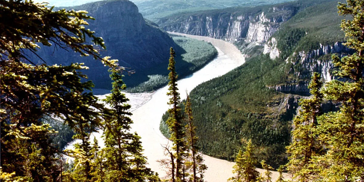 Top 8 Natural Wonders Of Canada