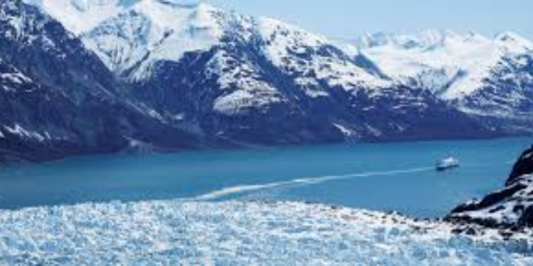 Why Choose A Rocky Mountaineer & Alaska Cruise Holiday?