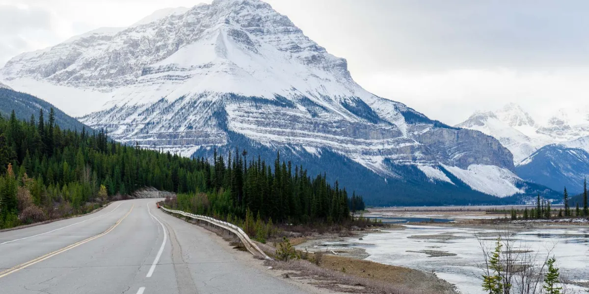 The Top Coastal Scenic Drives In Canada